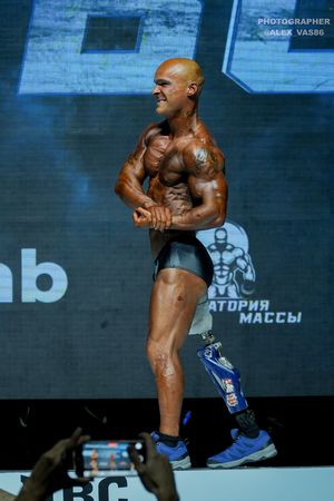 ЖЕЛЕЗНЫЙ ЧЕЛОВЕК CLASSIC PHYSIQUE